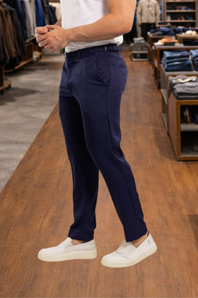 Calça Alfaiataria Slim Ajuste Lateral Premium