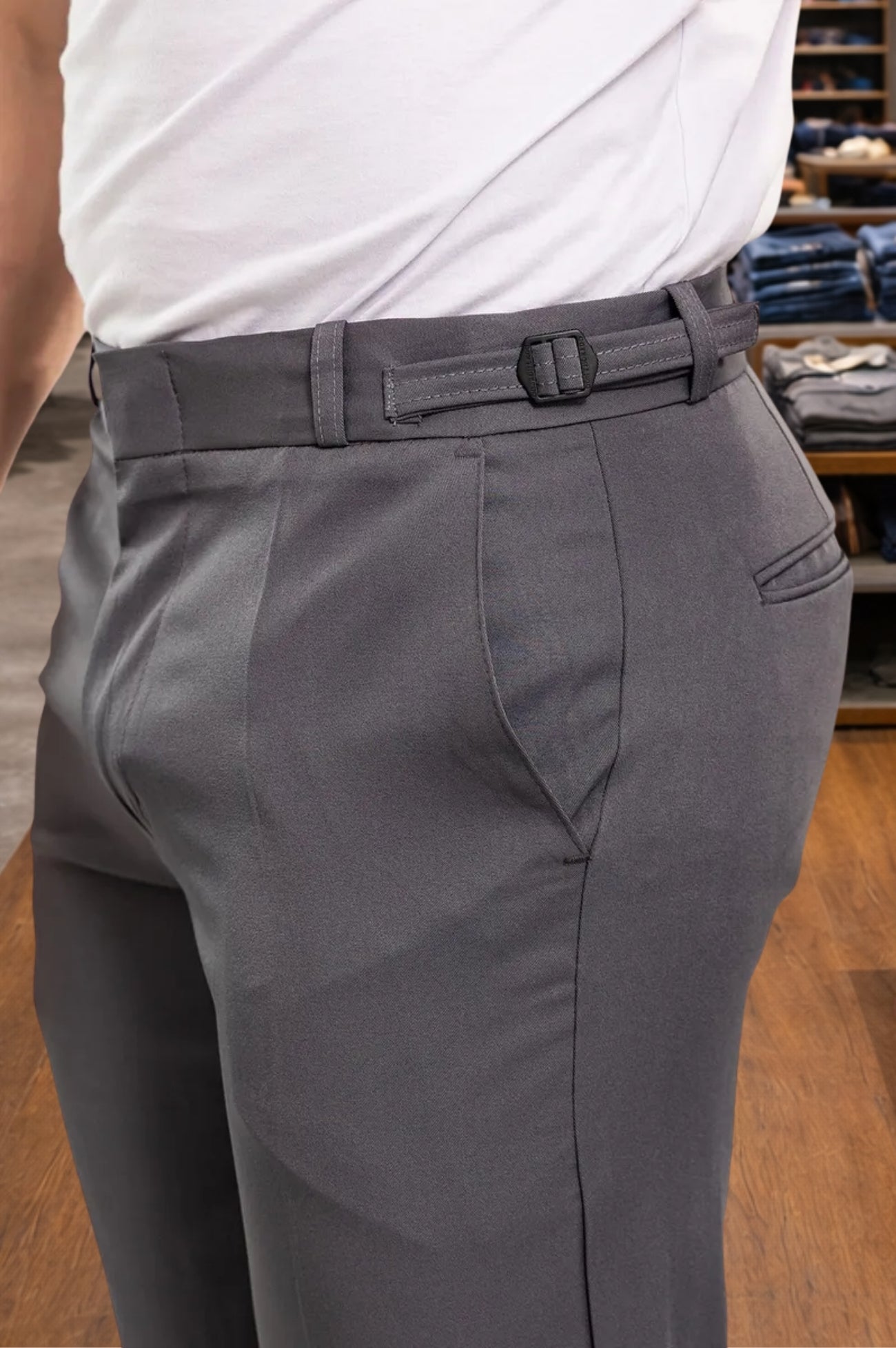 Calça Alfaiataria Slim Ajuste Lateral Premium