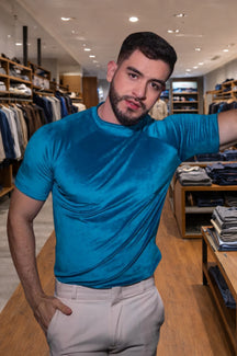 Camisa Gola Média Raglan