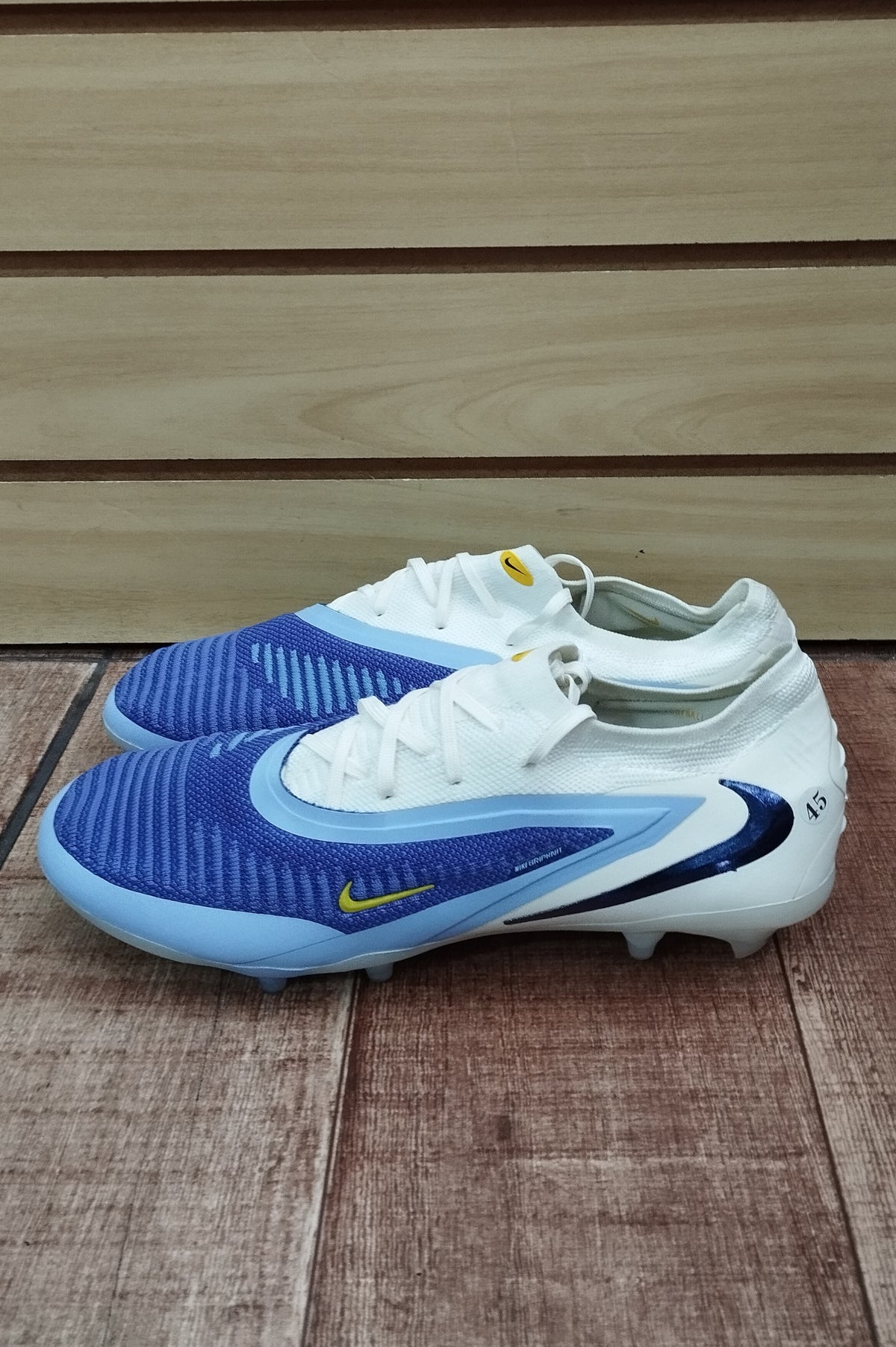 Chuteira Campo Nike Phantom 6 Elite LV8