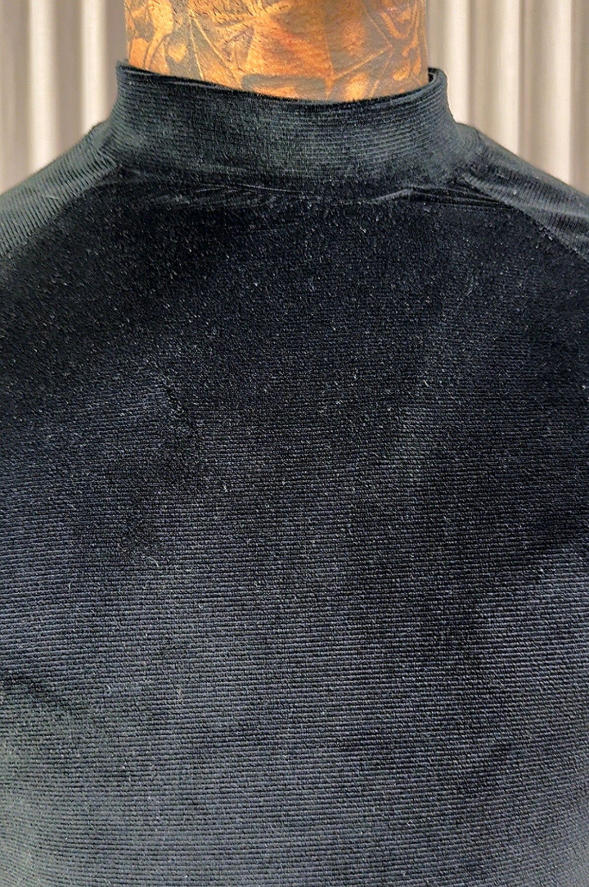 Camisa Gola Média Raglan