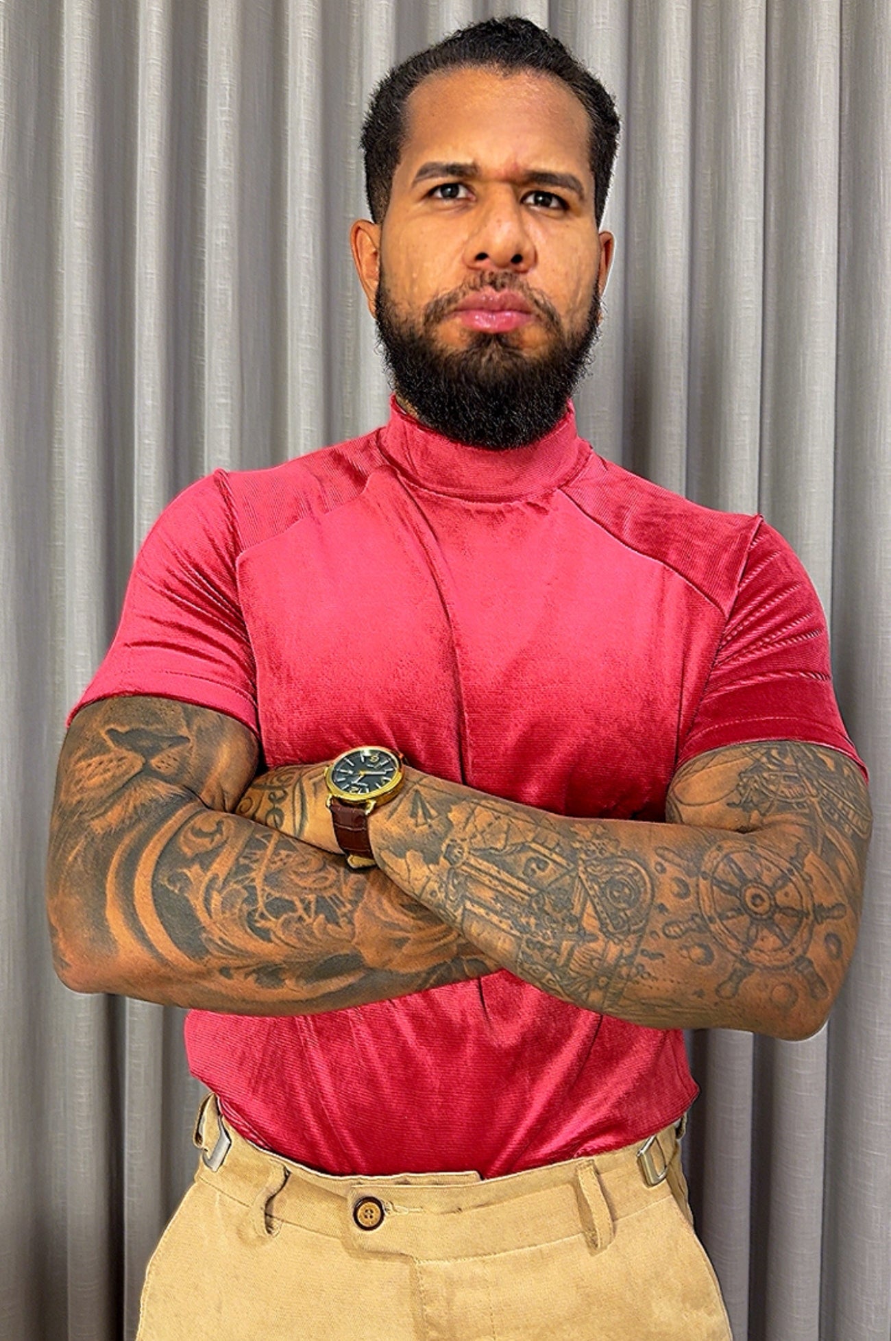 Camisa Gola Média Raglan