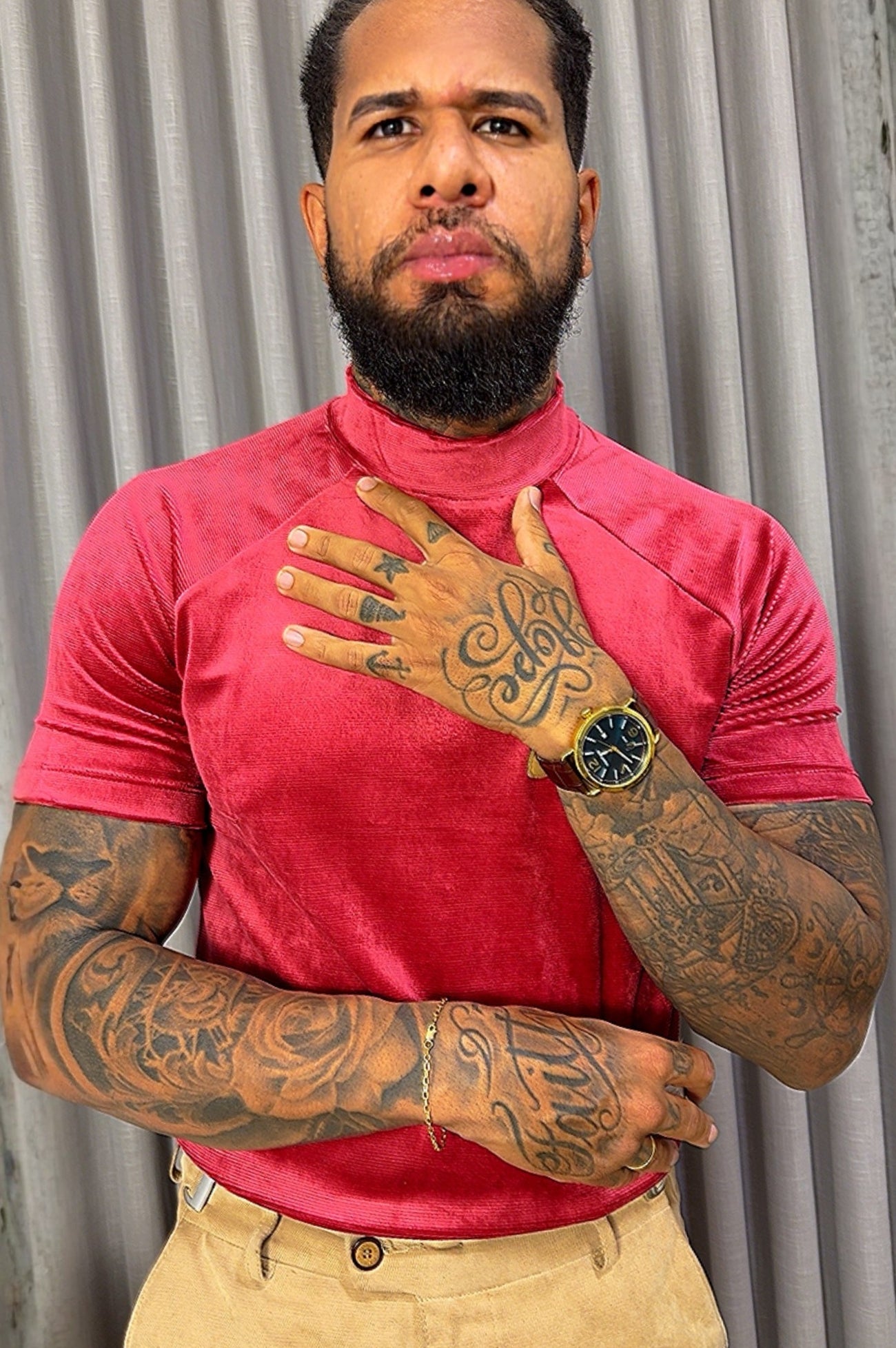 Camisa Gola Média Raglan